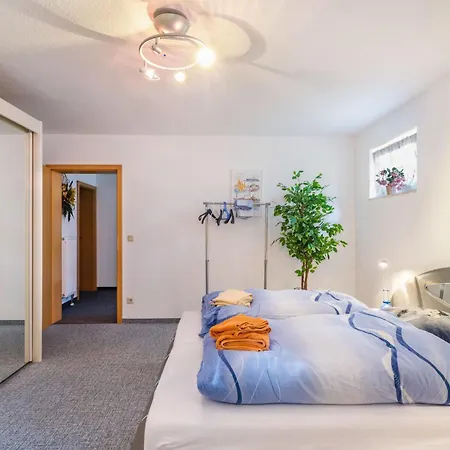 Vakantiehuis Einfamilienhaus Mit Garten