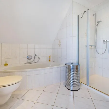 Vakantiehuis Einfamilienhaus Mit Garten