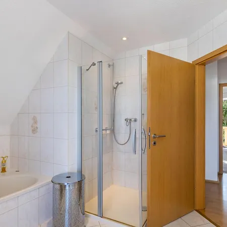 Vakantiehuis Einfamilienhaus Mit Garten *